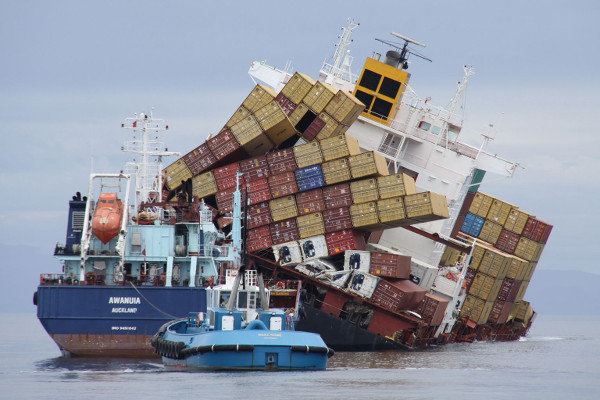 NUEVA CRISIS PARA EL TRANSPORTE MARÍTIMO INTERNACIONAL