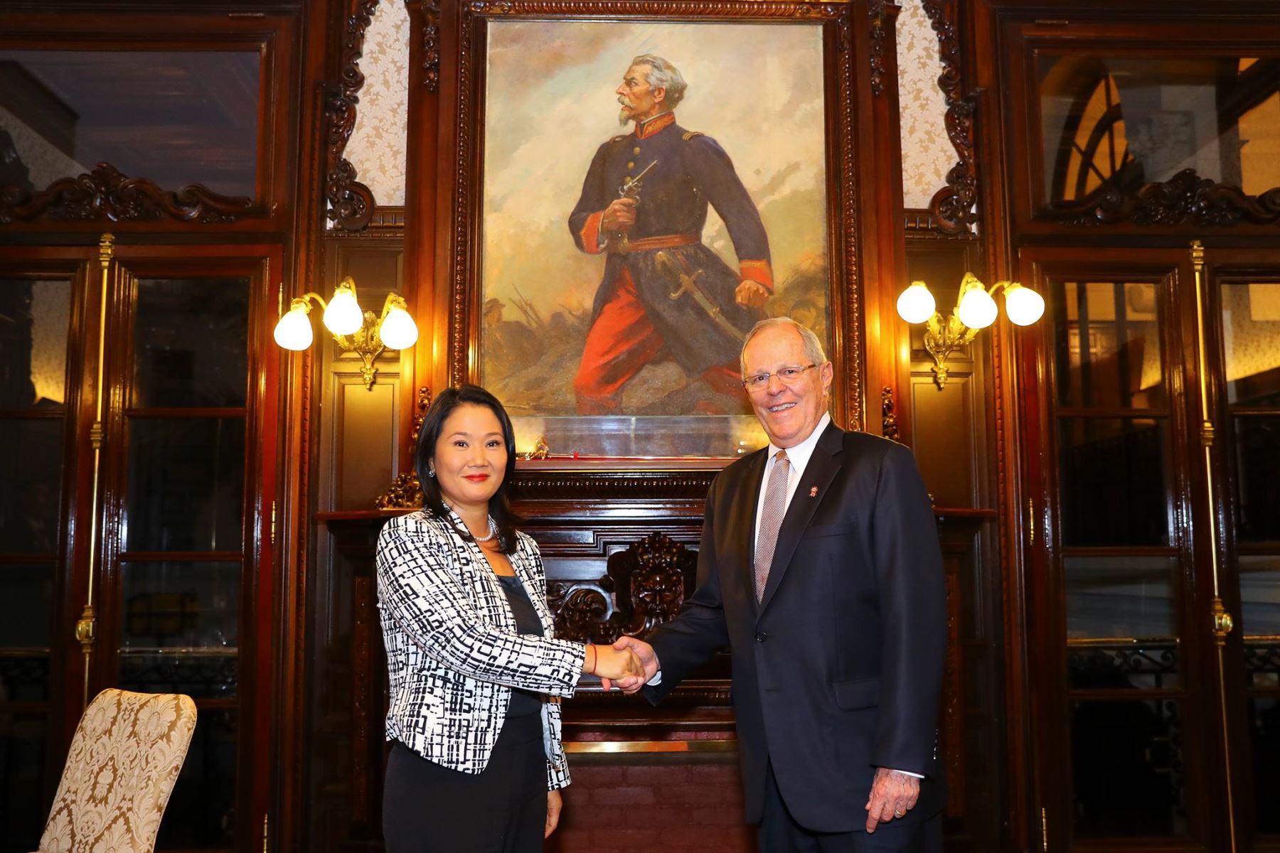 KEIKO FUJIMORI TRAS REUNIÓN CON PPK: «ESTAREMOS ATENTOS A SUS INICIATIVAS, PRESIDENTE»